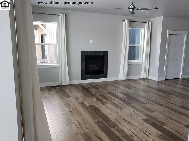 5616 Arnhem Way — Photo 5