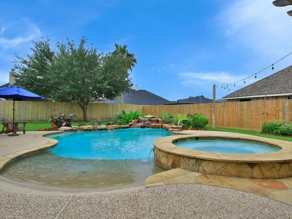 8419 Marchelle Ln, Spring, TX 77379