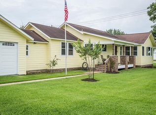 10502 N L St, La Porte, TX 77571