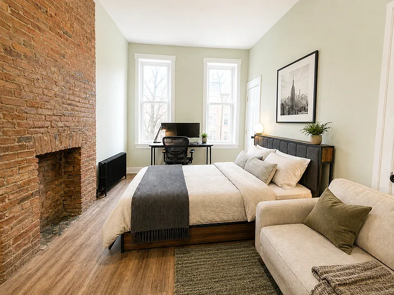 418 Wilson Ave #3 — Photo 4