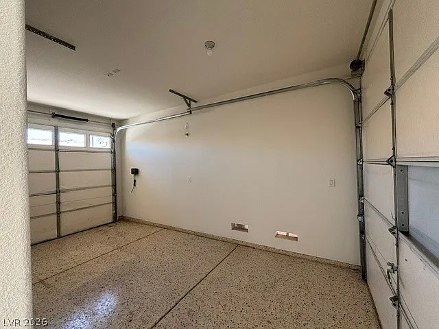 2866 Shimmering Bay St — Photo 4