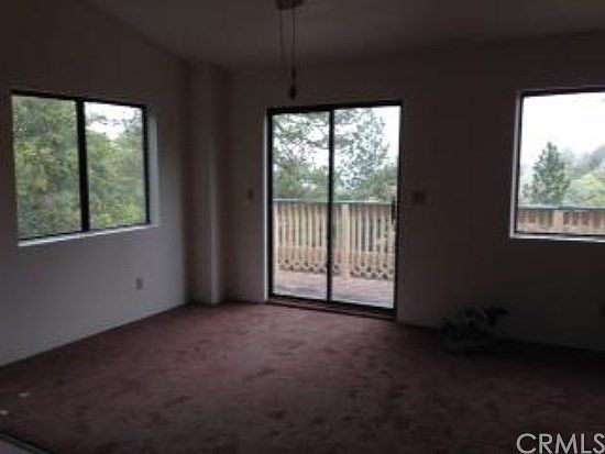 2nd image of 536 Woodsey Ln