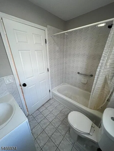 3 bed, 2.0 bath, $2,900 — Photo 4