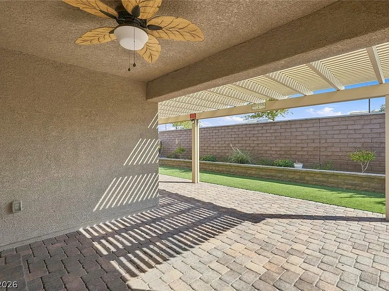 1525 Deep Valley Ave — Photo 40