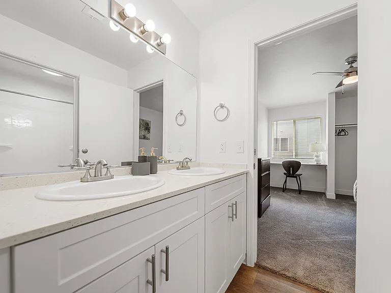 Highland Village Apartments — Photo 16