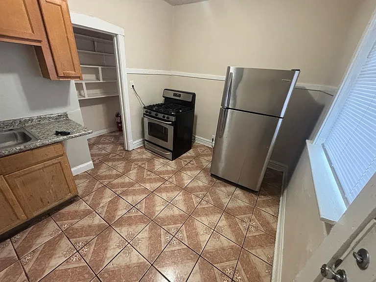 1149 S Austin Blvd #1 — Photo 19