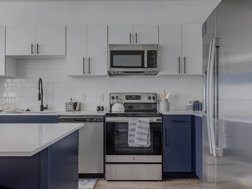 Sequoia Apartments at Turner Mill