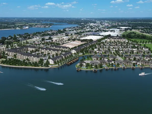 1 Lake Dr, Granbury, TX 76048