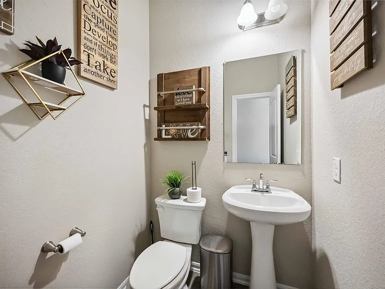 12419 Alora Bluff Trl — Photo 24