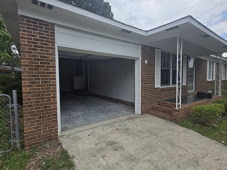 703 Zircon Ct — Photo 21