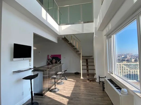 189 Bridge Street image 26 of 39