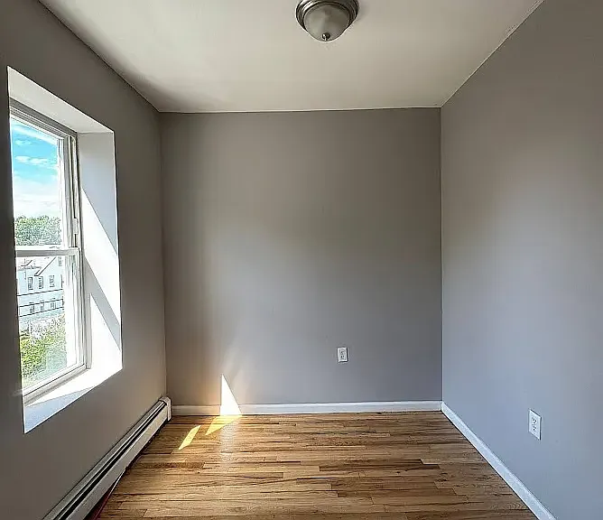 1 bed, 500 sqft, $1,500 — Photo 2