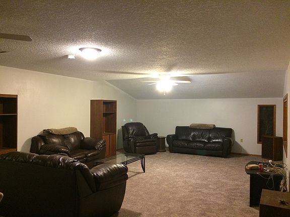 2nd image of 1055 NE 47th Ave