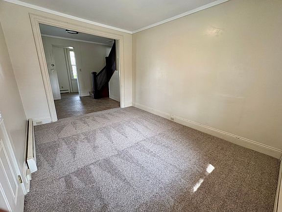 5th image of 539 & 541 S Market St #539