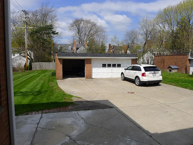 3006 Warrensville Center Rd #1 — Photo 24
