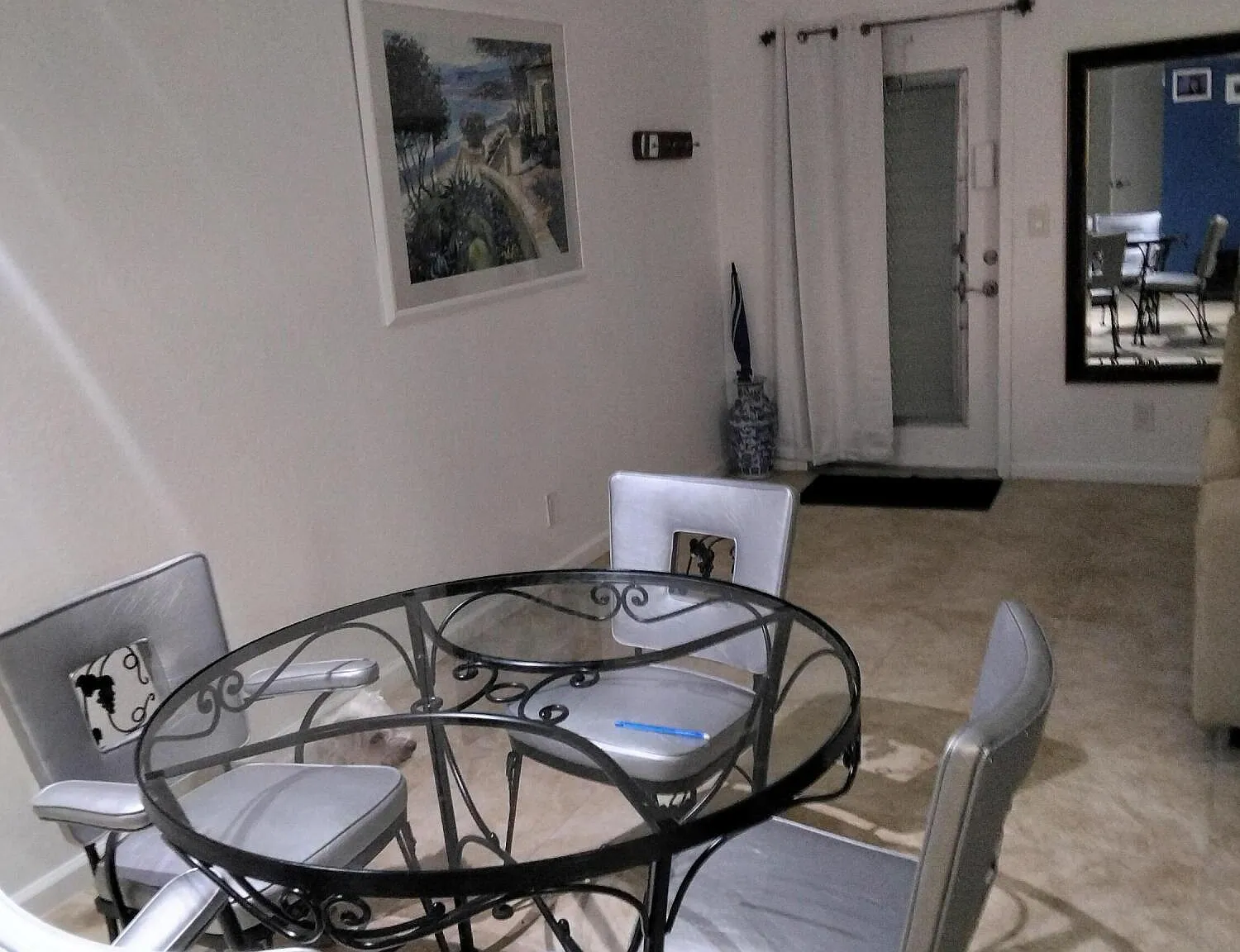 1 bed, 1.5 bath, 720 sqft, $1,400 — Photo 3