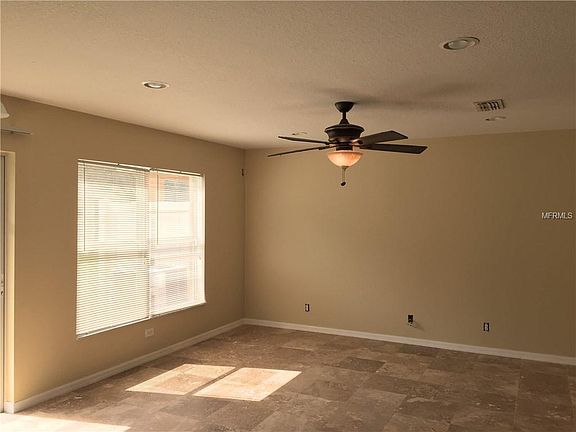 4th image of 6961 Hawthorne Trace Ln