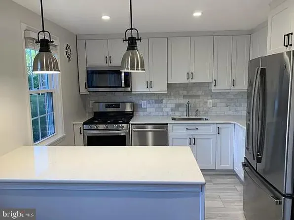 6605 Potomac Ave APT A1, Alexandria, VA 22307