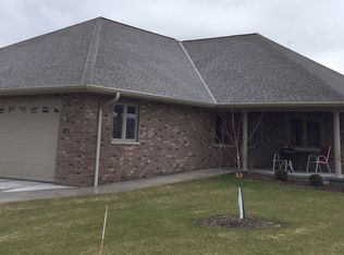 1792 Condor Ln, Green Bay, WI 54313