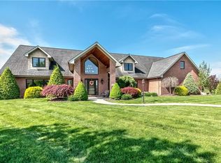 222 Tudor Ln, Pittsburgh, PA 15205