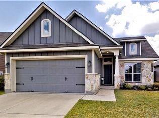 2016 Stubbs Dr, Bryan, TX 77807