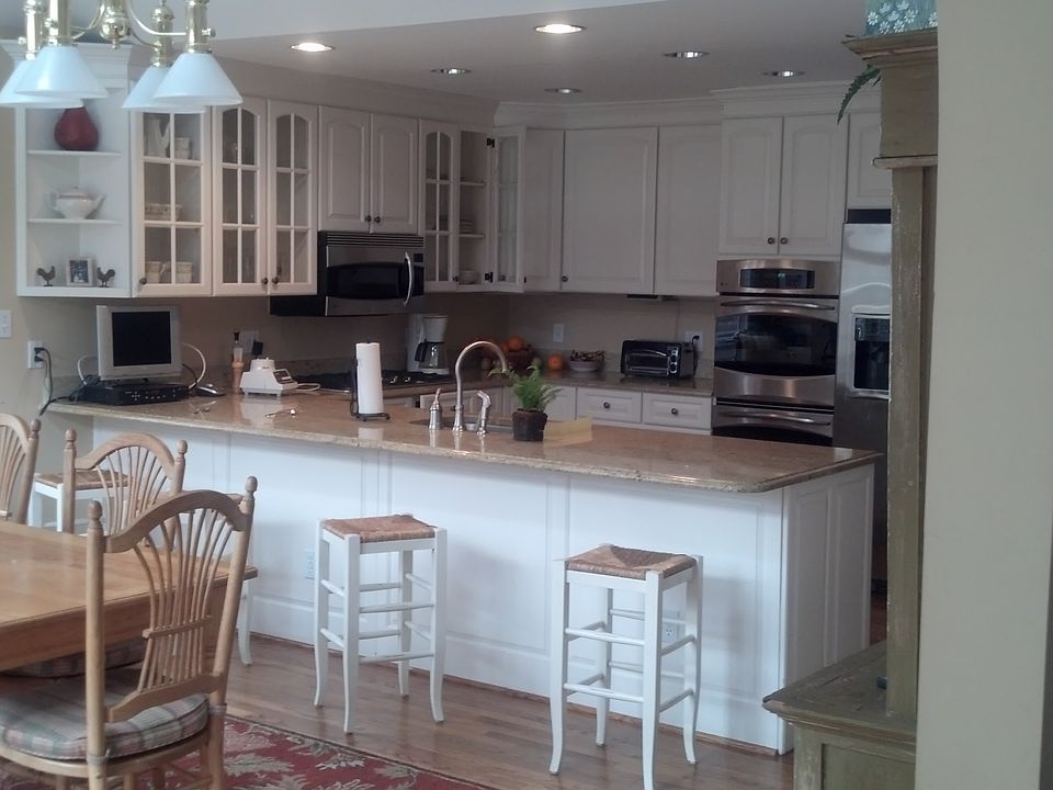 2nd image of 9903 Cable Dr