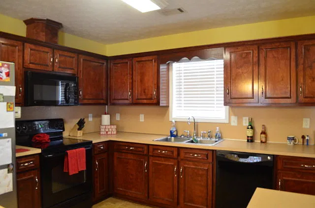 3 bed, 1379 sqft, $1,495 — Photo 3