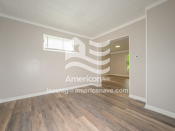 1181752_004_dining_room_4.jpg