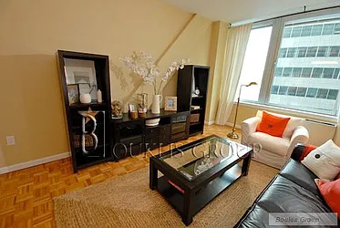 Rented by Bouklis Group