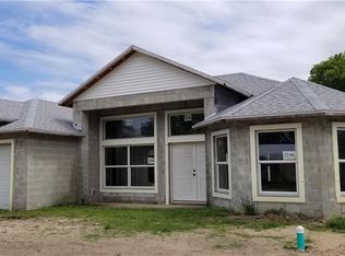 655 Rhodes Dr, Deland, FL 32720