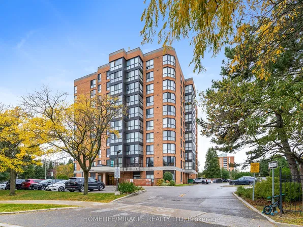 8 Silverbell Grv #102, Toronto, ON M1B 4Z3