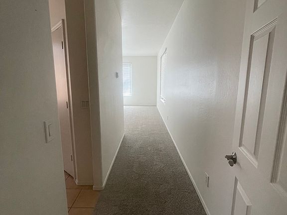 4th image of 7593 W Gardenia Ave