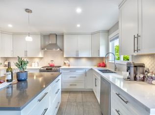 5463 Westminster Ave, Delta, BC V4K 2J4