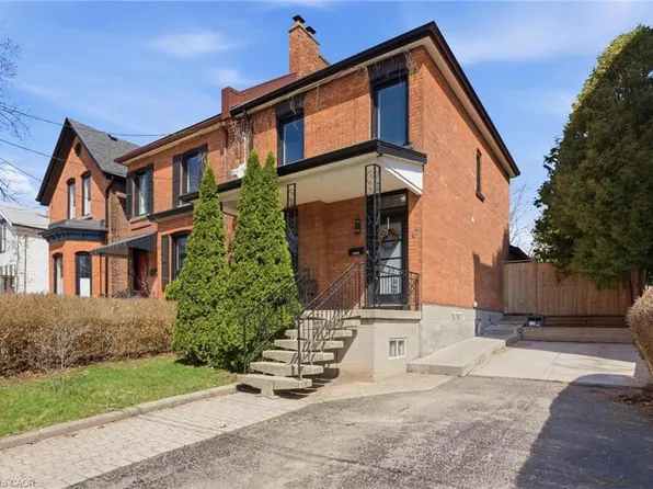 47 Wood St E, Hamilton, ON L8L 3Y2