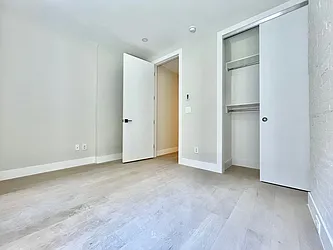 Rented by HOLTON REAL ESTATE INC.