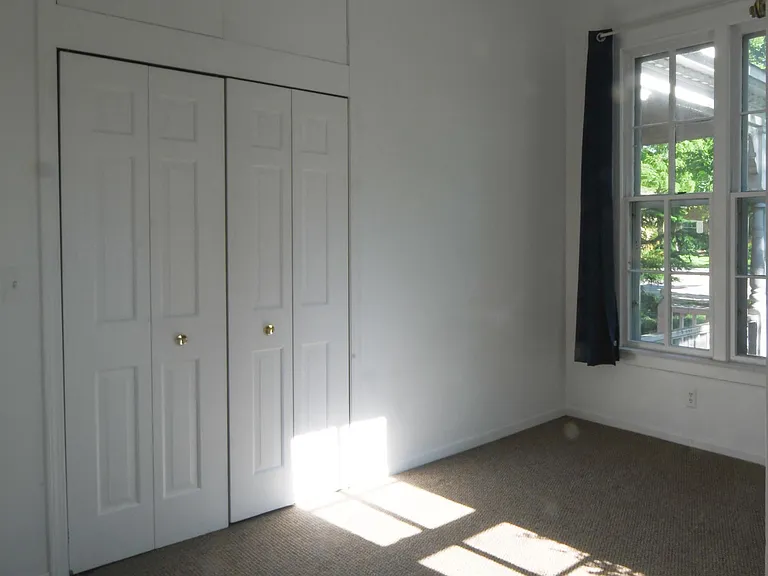 1103 W Huron St #1 — Photo 5
