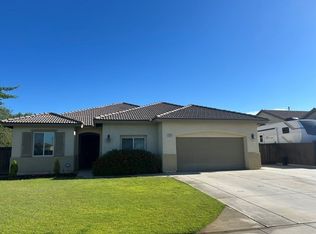 15514 Saint Clement Way, Bakersfield, CA 93314