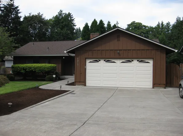 1312 NW Chikeric St, Vancouver, WA 98665