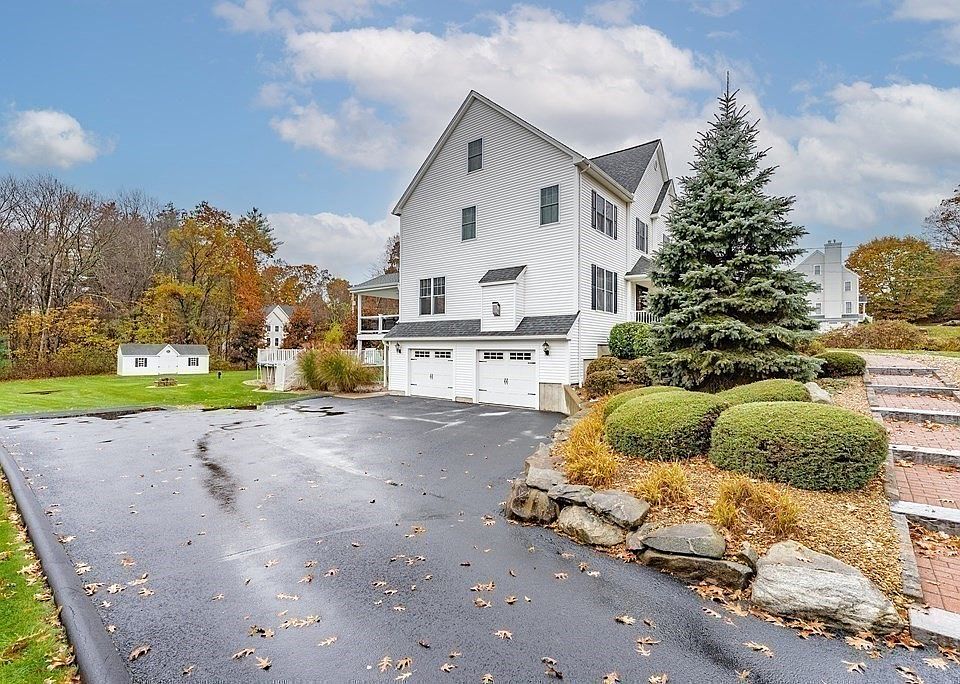 65 West St, Belchertown, MA 01007 Zillow