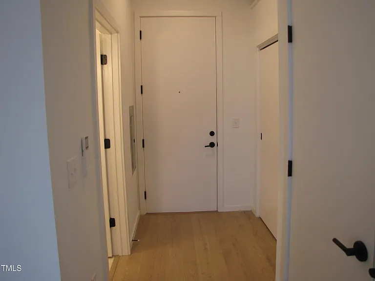 600 S Duke St #23 — Photo 3
