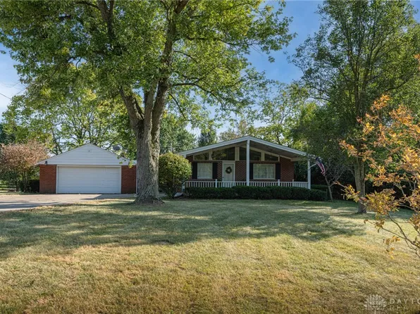 5419 Howe Rd, Trenton, OH 45067