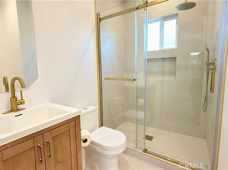 20748 Stagg St — Photo 5