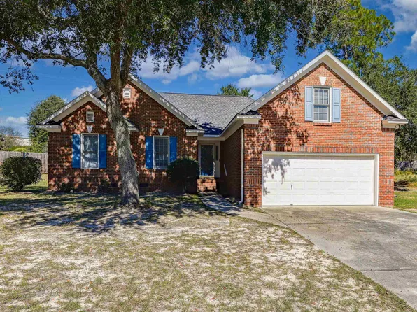 10 Woodlands Ridge Ln, Columbia, SC 29229