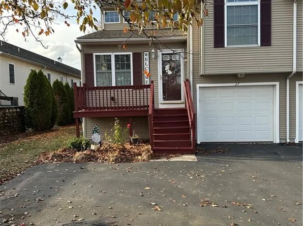 27 Tabor St #1, Cranston, RI 02920
