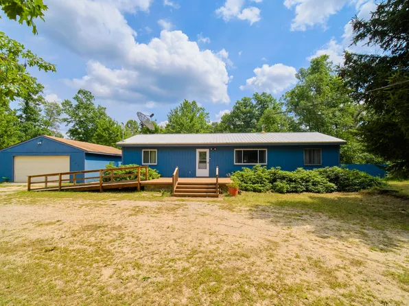 925 S Highbridge Rd, Wellston, MI 49689