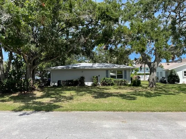 395 19th St, Vero Beach, FL 32960
