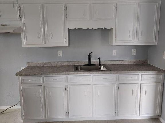 2nd image of 24 Garden St #6-7