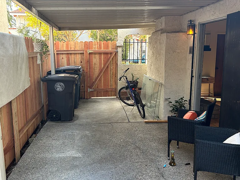 7329 Villa Del Sol Ln — Photo 46