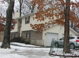 1002 Alpine Dr, East Stroudsburg, PA