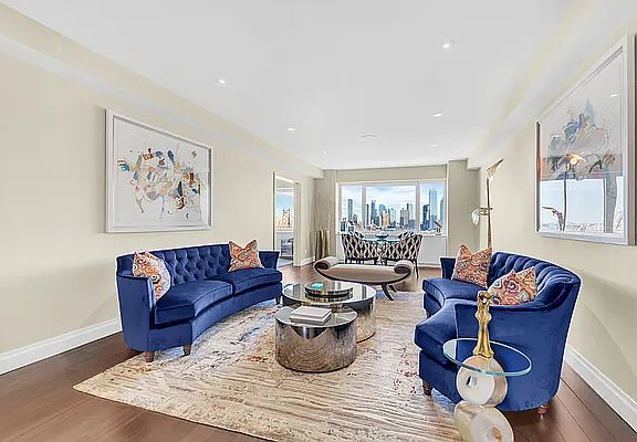 3rd image of 45 Sutton Pl S Penthouse I
